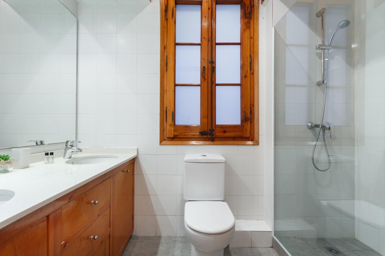 Flateli Aribau Apartment Barcelona Exterior photo