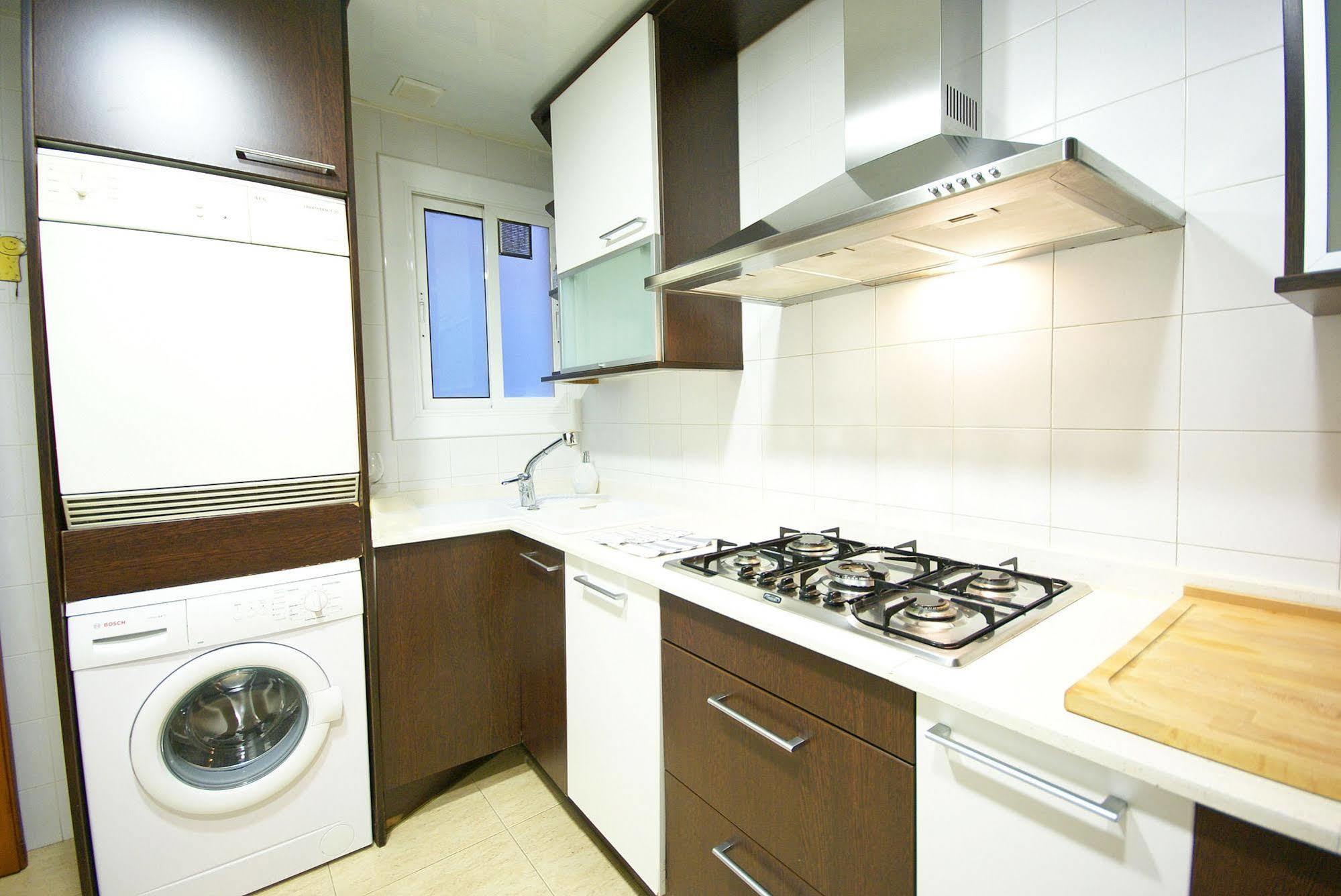 Flateli Aribau Apartment Barcelona Exterior photo